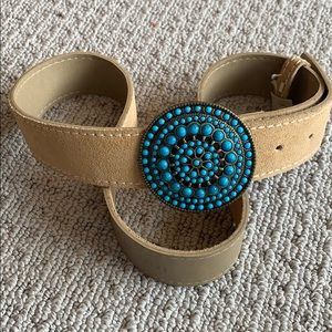Suede belt